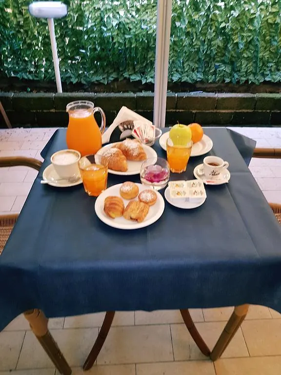 圣皮埃尔酒店 里米尼