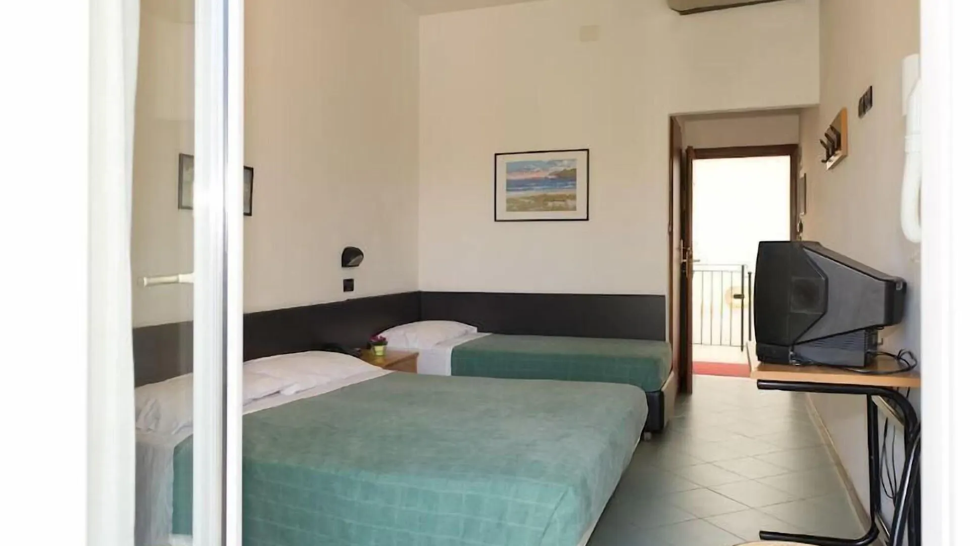 Hotel St Pierre Rímini
