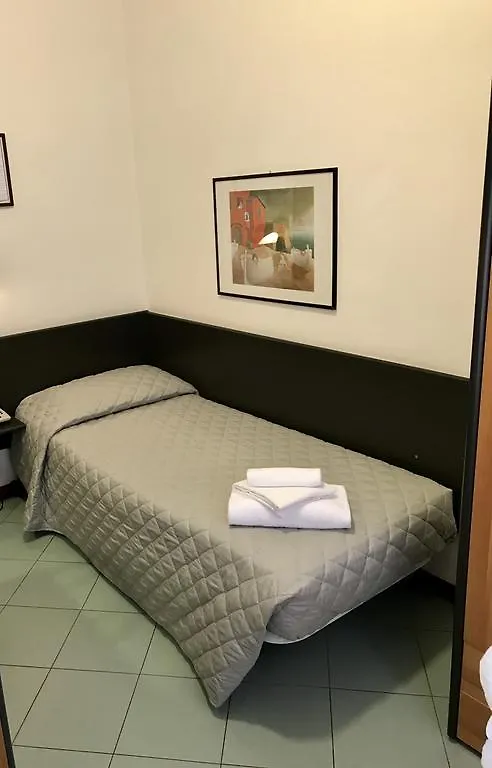 Hotel St Pierre Rímini
