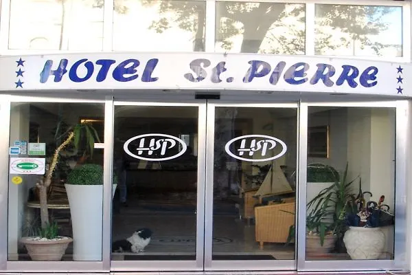 Hotel St Pierre Rímini