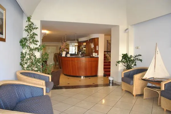 Hotel St Pierre Rímini